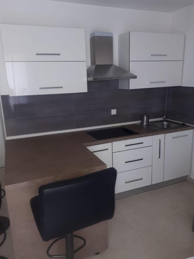 Studio Apartman Labrador Vodice Luaran gambar