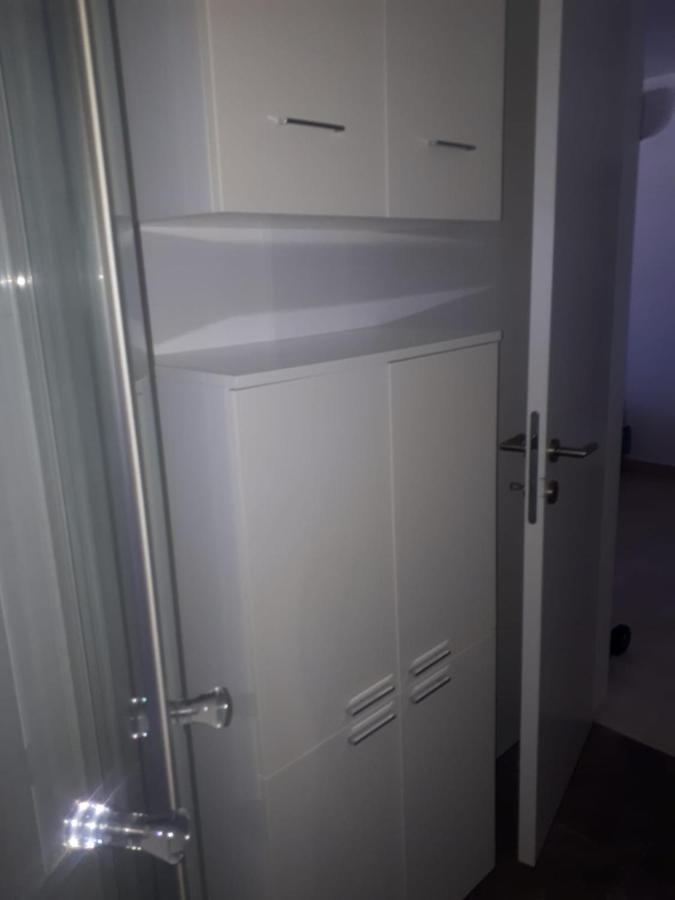 Studio Apartman Labrador Vodice Luaran gambar